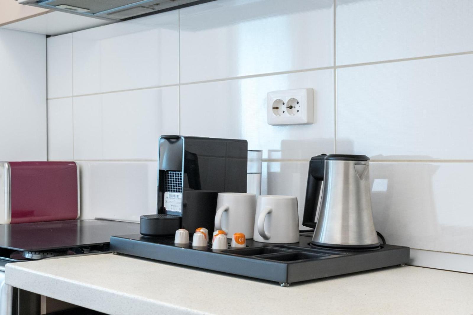 Highline Downtown Residences 6 Persons Family Apartment Bukarest Eksteriør billede