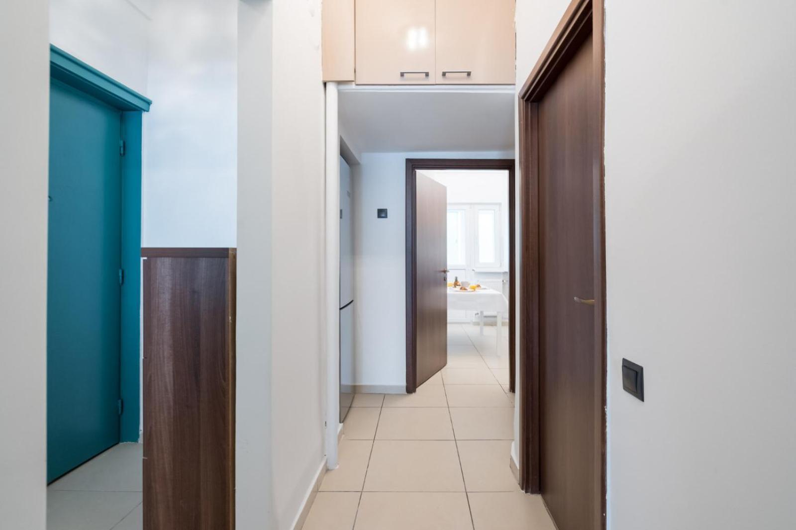 Highline Downtown Residences 6 Persons Family Apartment Bukarest Eksteriør billede