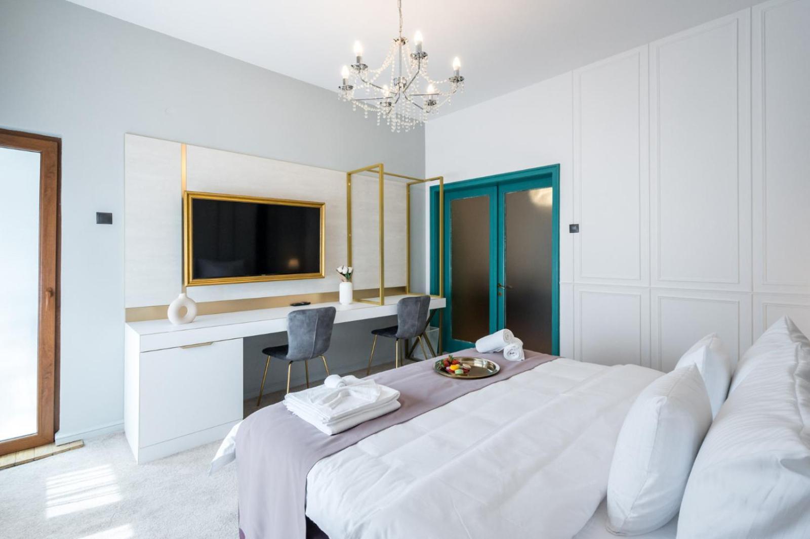 Highline Downtown Residences 6 Persons Family Apartment Bukarest Eksteriør billede