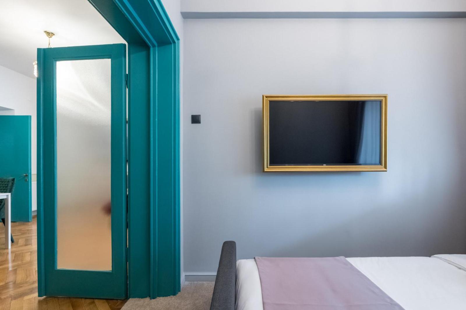 Highline Downtown Residences 6 Persons Family Apartment Bukarest Eksteriør billede