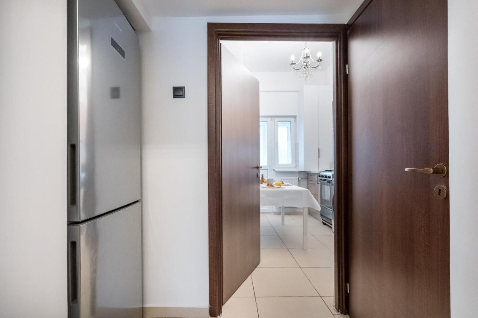 Highline Downtown Residences 6 Persons Family Apartment Bukarest Eksteriør billede
