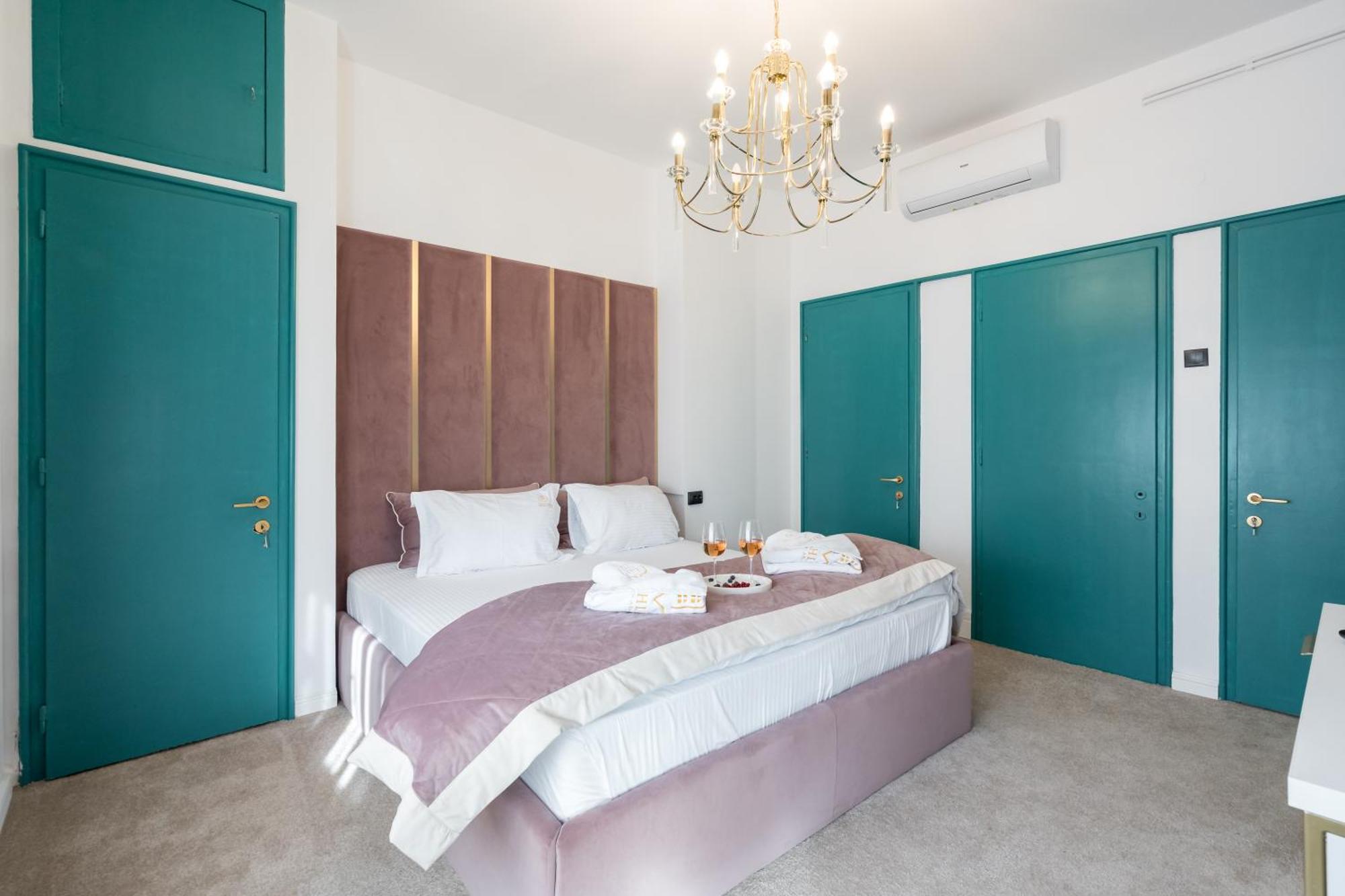 Highline Downtown Residences 6 Persons Family Apartment Bukarest Eksteriør billede