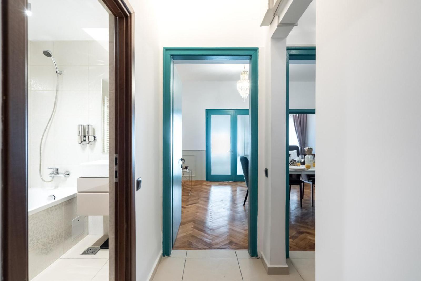 Highline Downtown Residences 6 Persons Family Apartment Bukarest Eksteriør billede