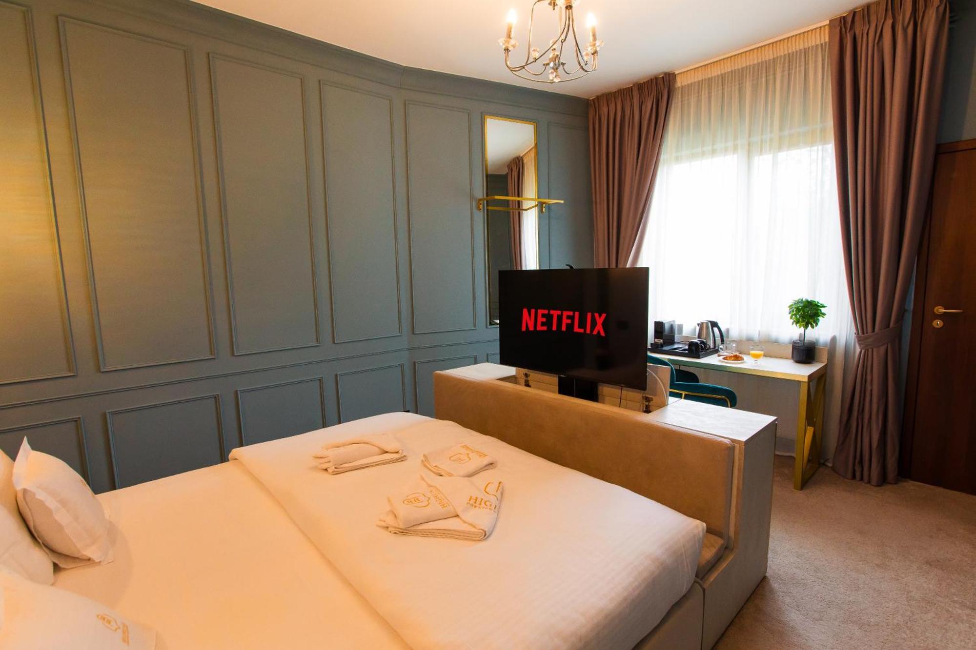 Highline Downtown Residences 6 Persons Family Apartment Bukarest Eksteriør billede